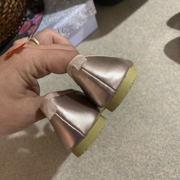 Blush Pink Toddler Flats with strap - Picture 5 of 7